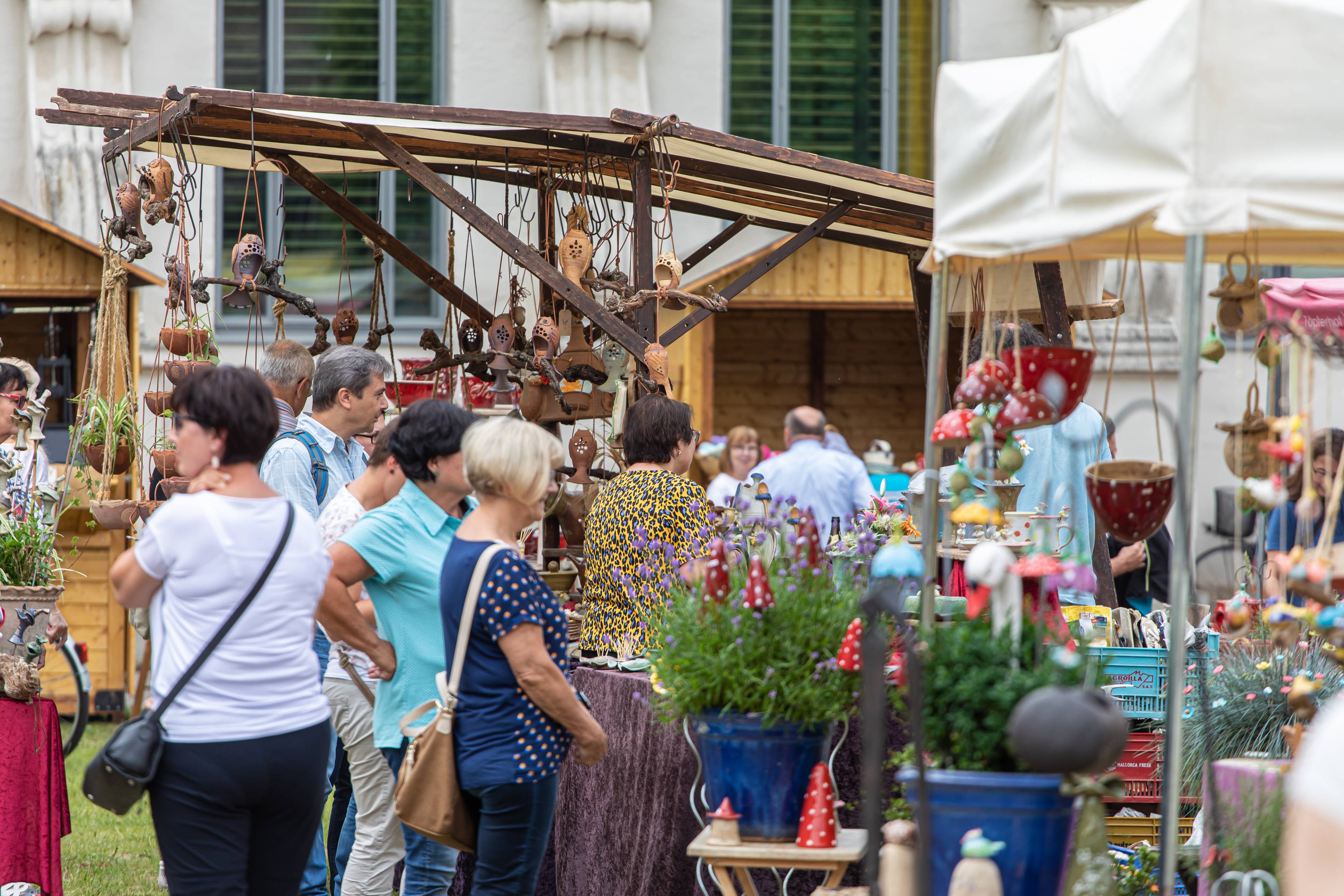 Töpfer- und Handwerkermarkt